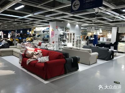 宜家家居天津商場(chǎng)店停車場(chǎng)的裝飾材料應(yīng)用分析